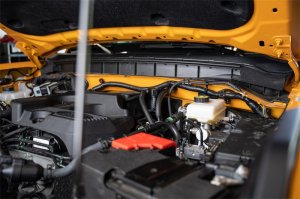 Ford Bronco Oil Catch Can - CORSA Performance - 3 oz Aluminum, Multi-Stage Oil Separation - `21-`25